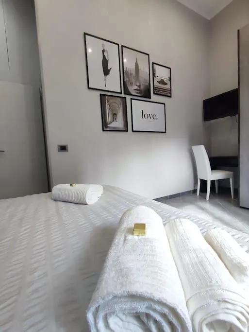 Vista Sull'Eremo Apartment Naples 0*,  Italy